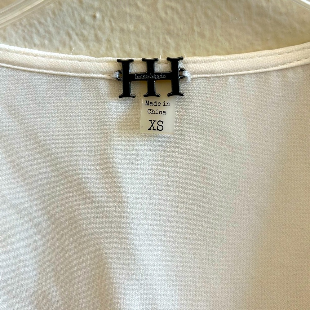 Haute Hippie Silk Blouse XS Creme Ruffle Sleeves Eyelet trim Button Front - Picture 5 of 5